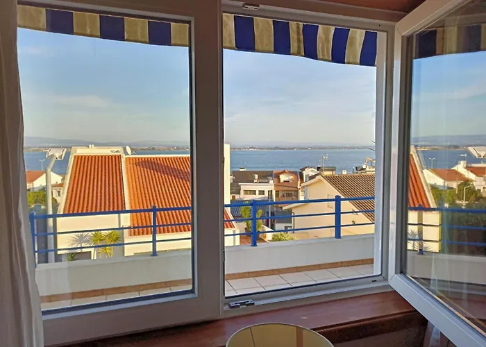 T2 Moliceiros Vista Ria アパート トレイラ